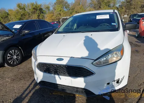 2015 Ford Focus Se from USA, damaged, VIN 1FADP3K26FL207762